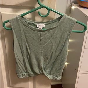 Crop tank